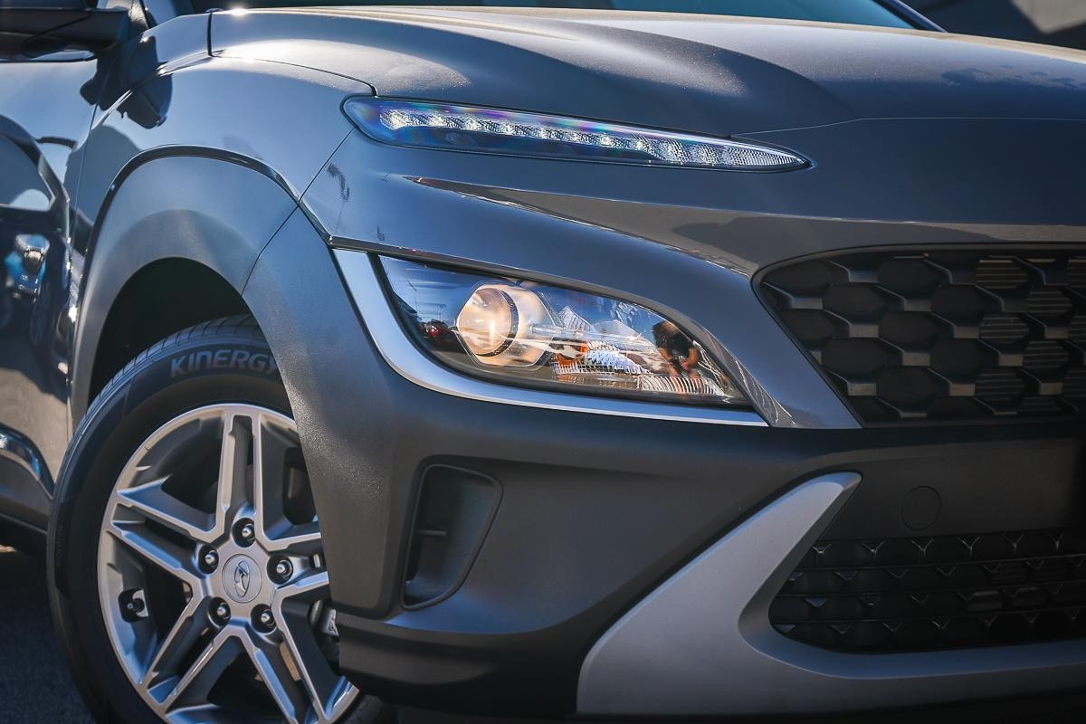 Hyundai Kona image 2