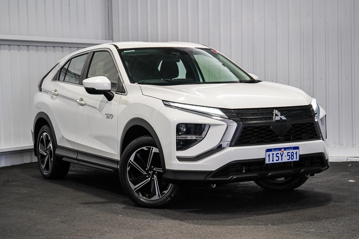 Mitsubishi Eclipse Cross image 1