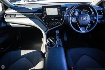 https://dvg-vehicle-assets.s3.amazonaws.com/1202168/9ds1zak5ocfb2799j7cc5bfs7.jpg