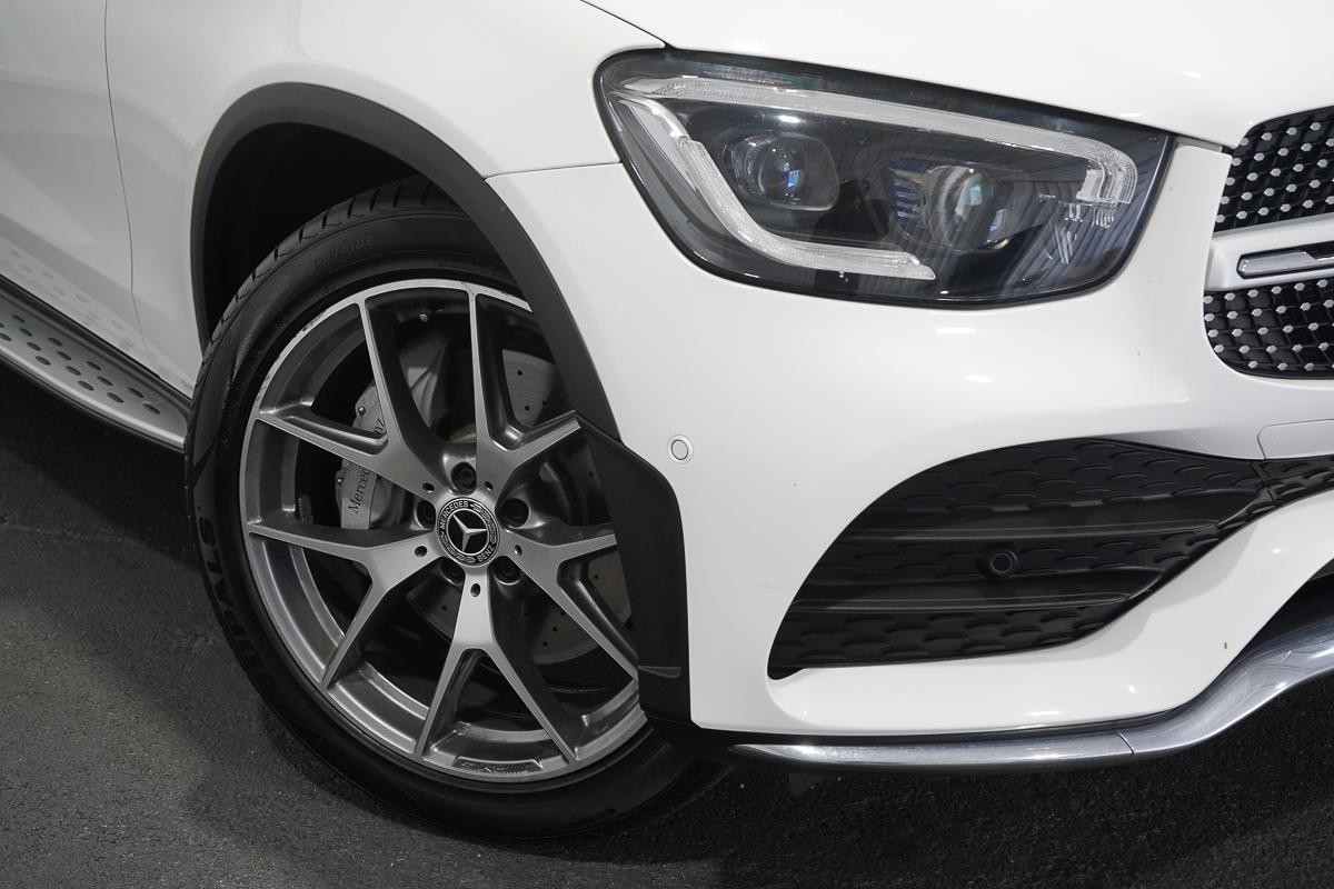 Mercedes Benz Glc-class image 2