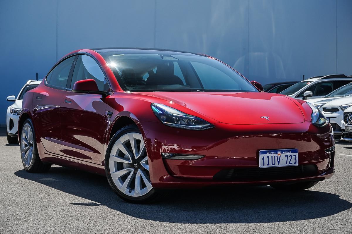 Tesla Model 3 image 1