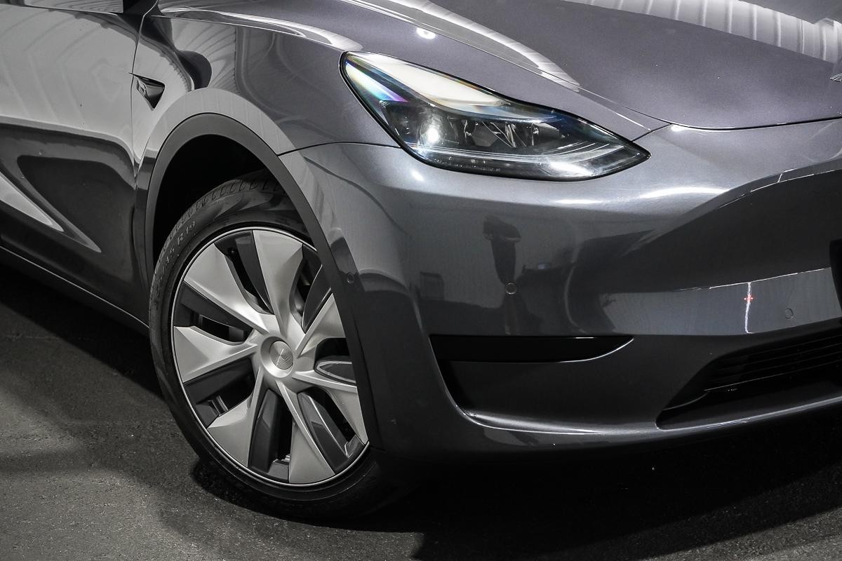 Tesla Model Y image 2