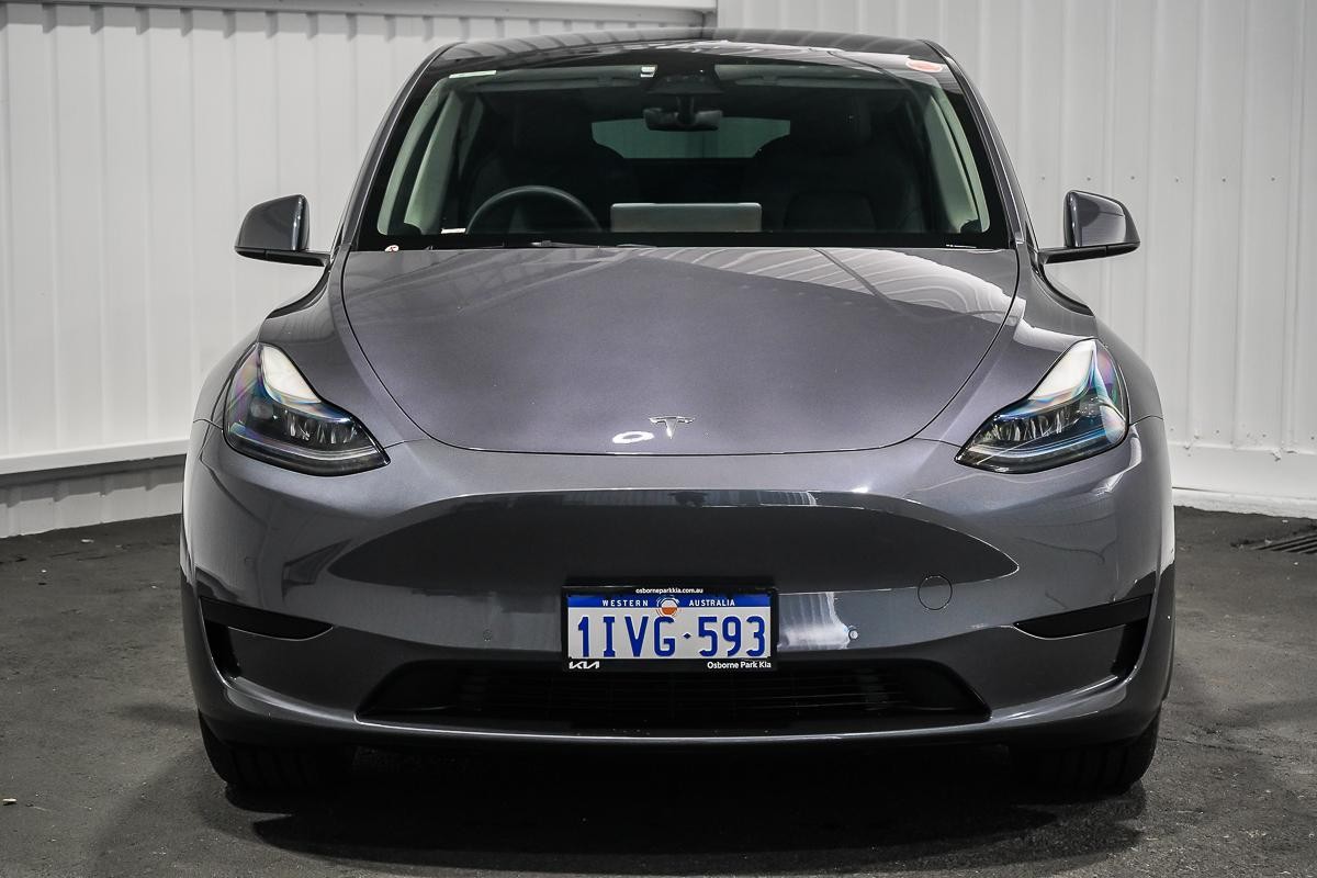 Tesla Model Y image 3