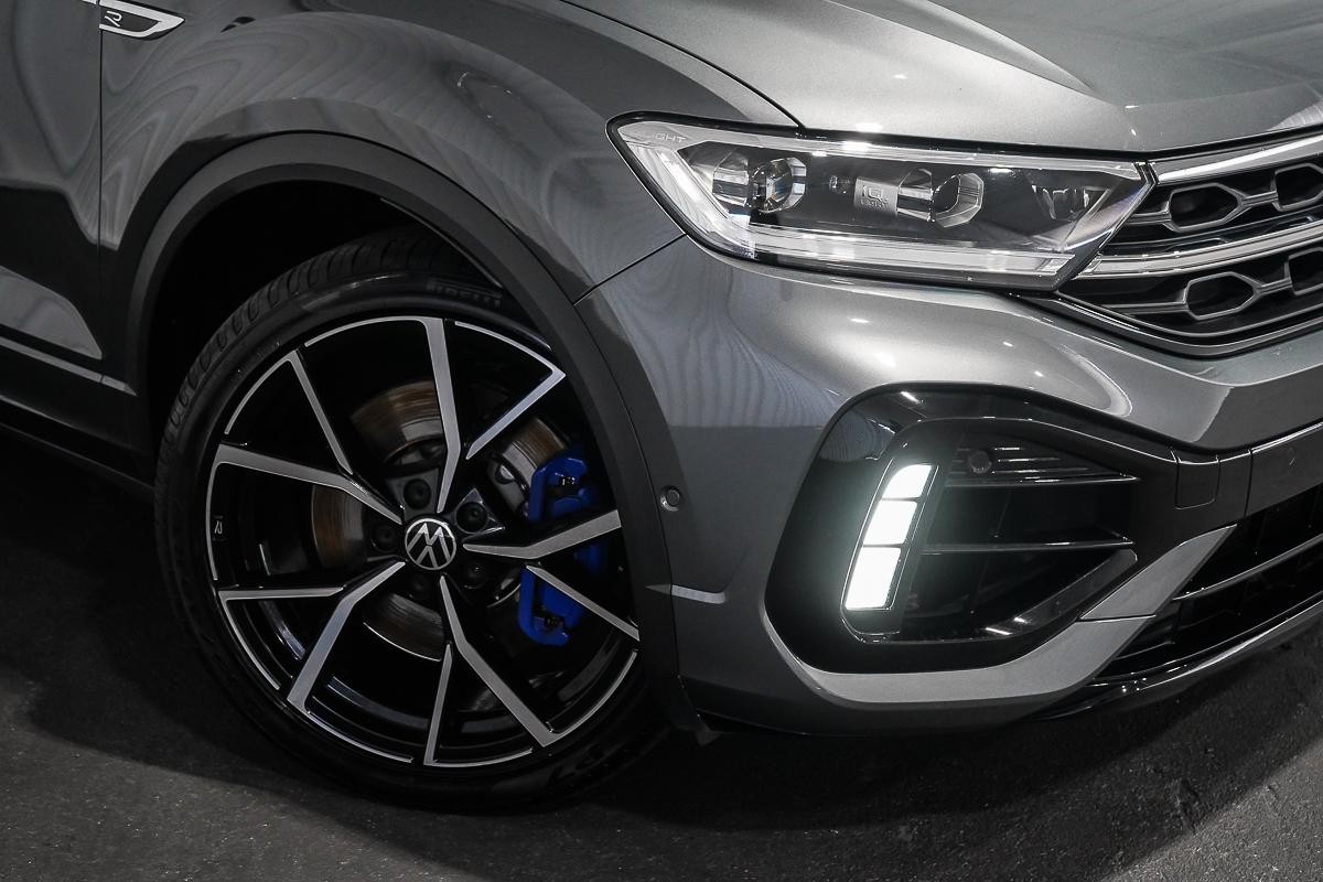 Volkswagen T-roc image 2