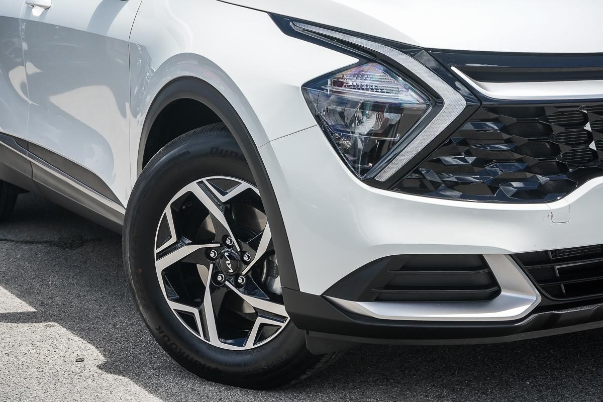 Kia Sportage image 2