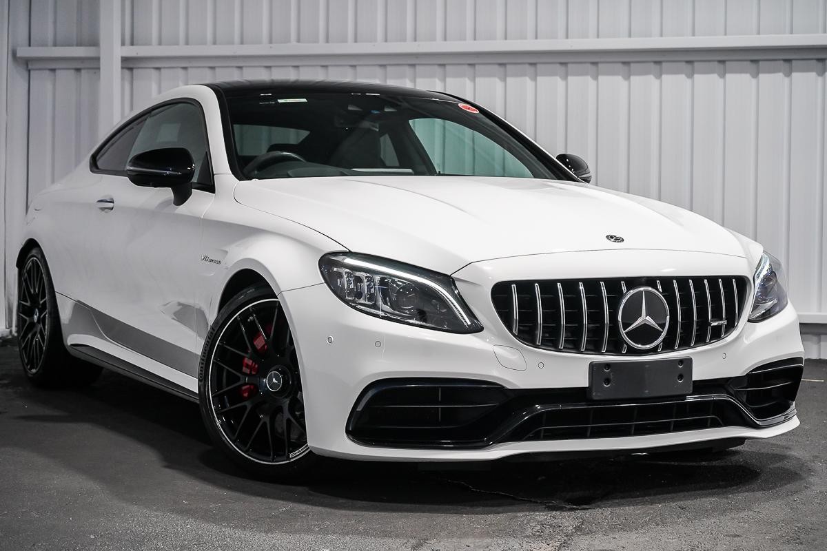 Mercedes Benz C-class image 1