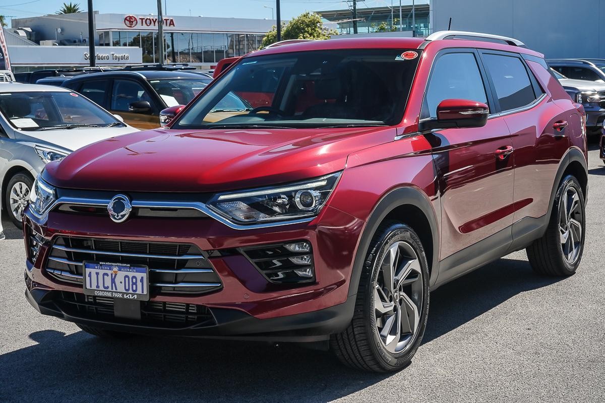 Ssangyong Korando image 4