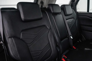 https://dvg-vehicle-assets.s3.amazonaws.com/1202323/5xsm90b3t3lj385zs1k0xgbwj.jpg