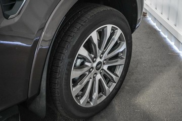 https://dvg-vehicle-assets.s3.amazonaws.com/1202323/7noceep624906y1mc710cuwa2.jpg