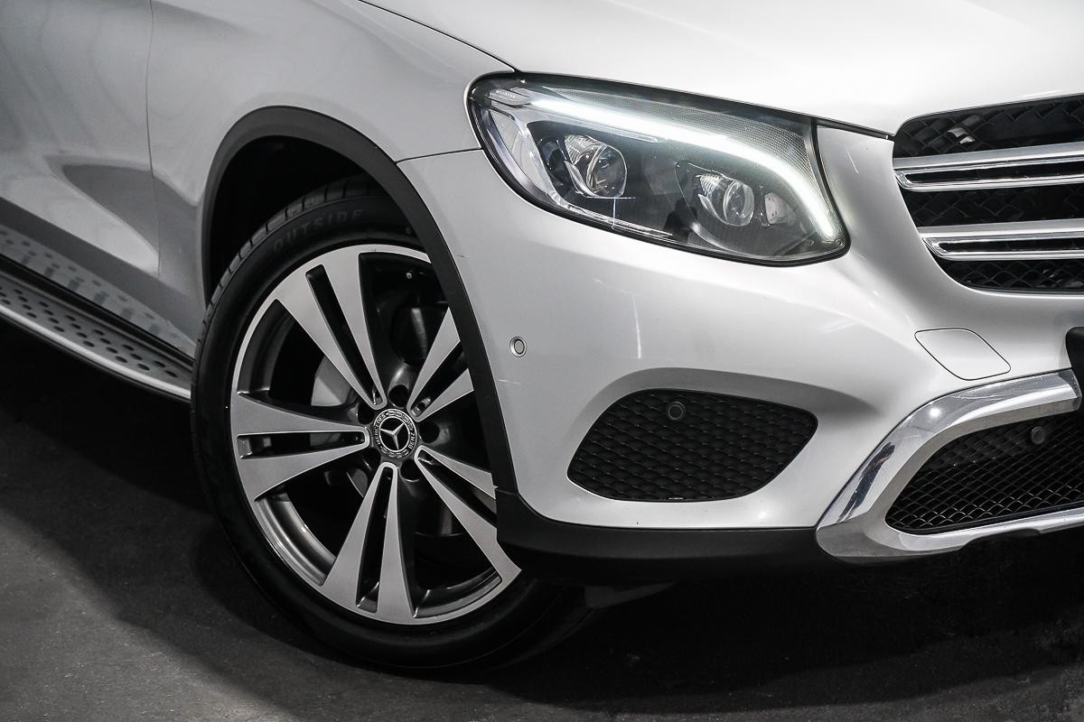 Mercedes Benz Glc-class image 2