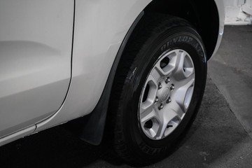 https://dvg-vehicle-assets.s3.amazonaws.com/1202379/deubk72n5zlftpzm6xe1zybvi.jpg