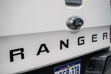 https://dvg-vehicle-assets.s3.amazonaws.com/1202379/fkyry75ijj6r8mlyngjcs0i7.jpg