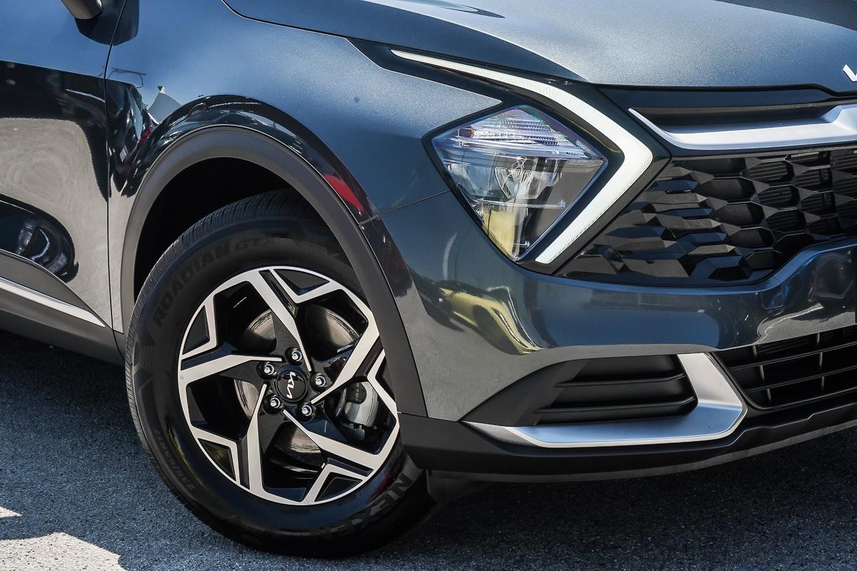 Kia Sportage image 2