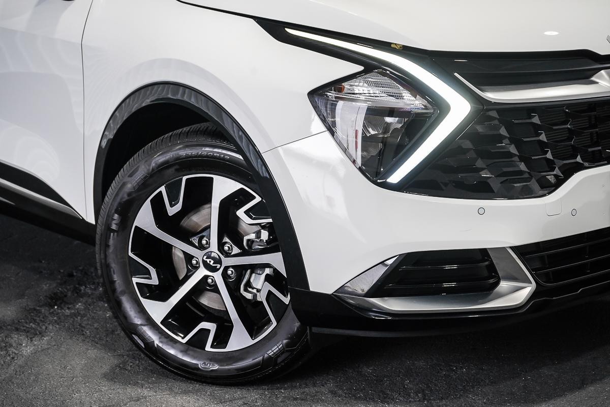 Kia Sportage image 2