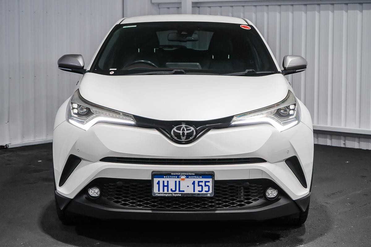 Toyota C-hr image 3