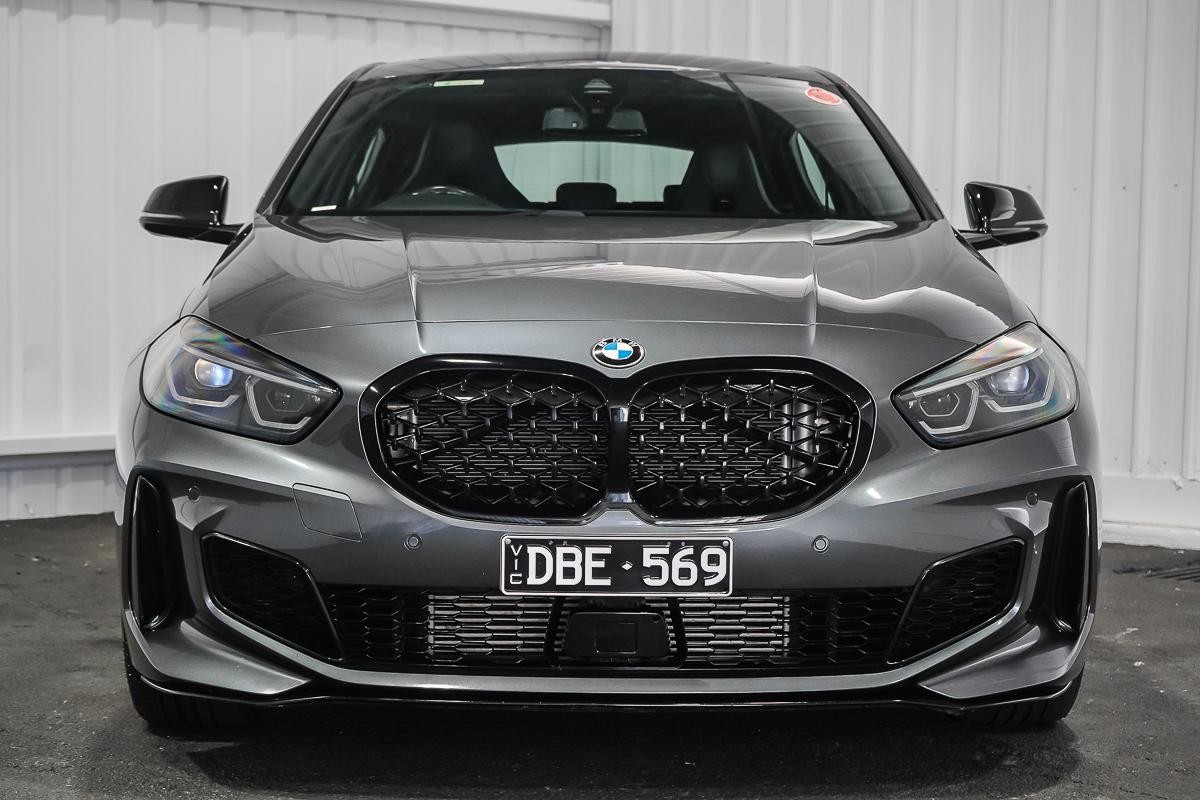 BMW 1 Series image 3