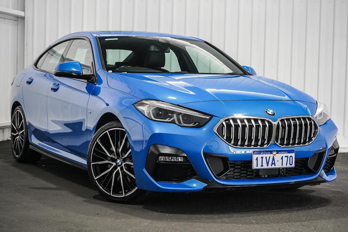 BMW 2 Series image 1