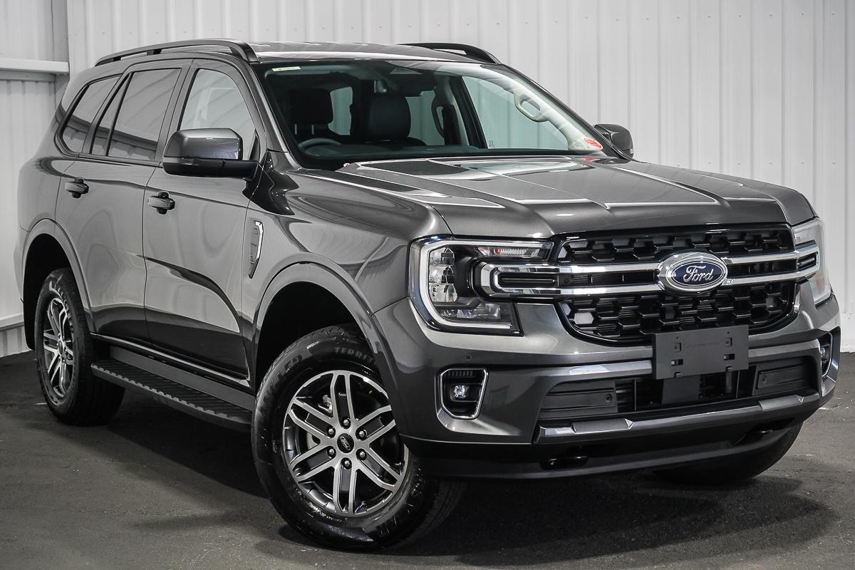 Ford Everest image 1