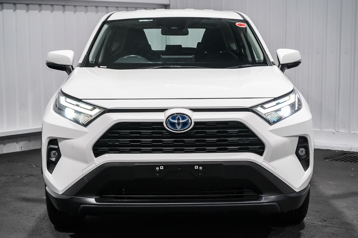 Toyota Rav4 image 3