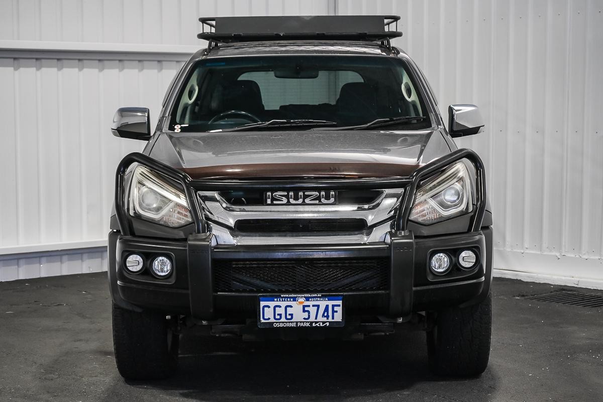 Isuzu Mu-x image 3