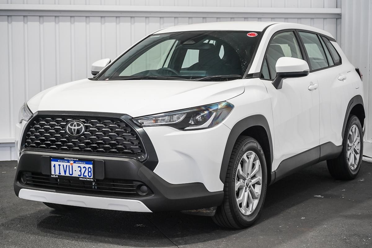 Toyota Corolla Cross image 4