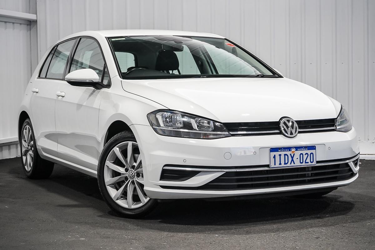 Volkswagen Golf image 1
