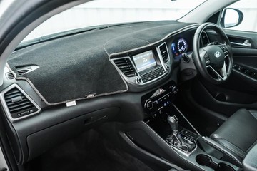 https://dvg-vehicle-assets.s3.amazonaws.com/1202533/1fz9584lgdd8sxhkk9ry07nxz.jpg