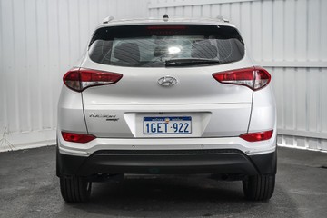https://dvg-vehicle-assets.s3.amazonaws.com/1202533/9twn2ofzk3vusrmh4ed5067rp.jpg