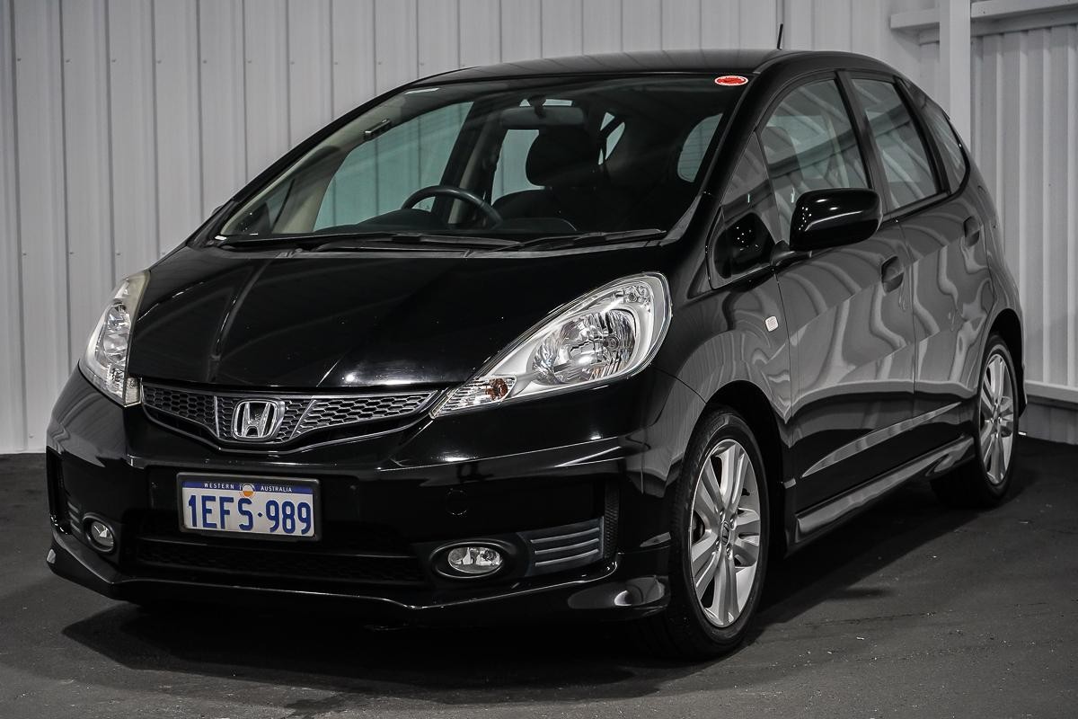 Honda Jazz image 4