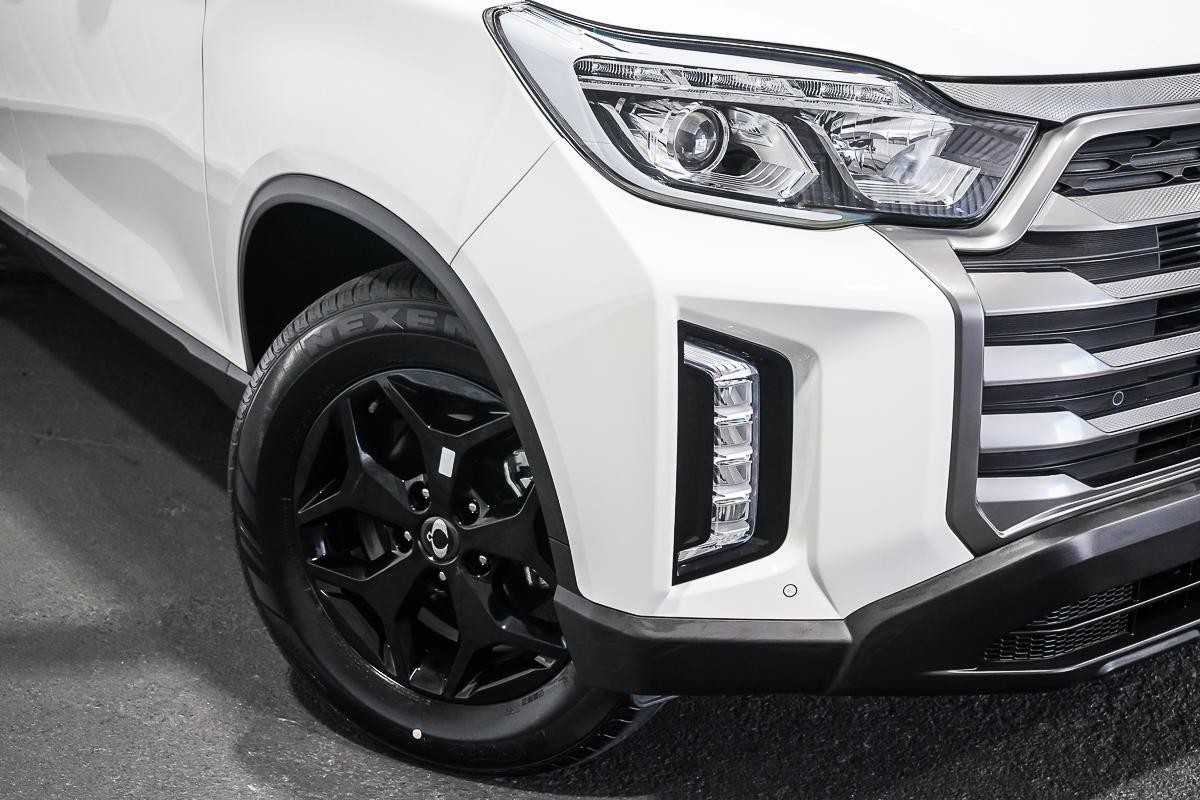 Ssangyong Musso image 2