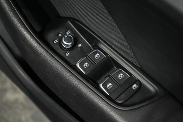 https://dvg-vehicle-assets.s3.amazonaws.com/1202551/7685ceugfzejbkkb24zjczqbv.jpg