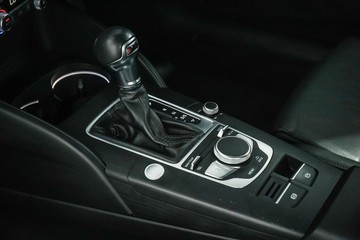 https://dvg-vehicle-assets.s3.amazonaws.com/1202551/9iklwzqrlstyrc74roojg05p4.jpg