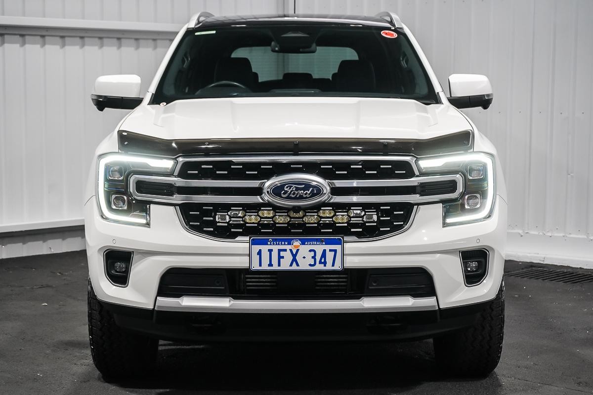 Ford Everest image 3