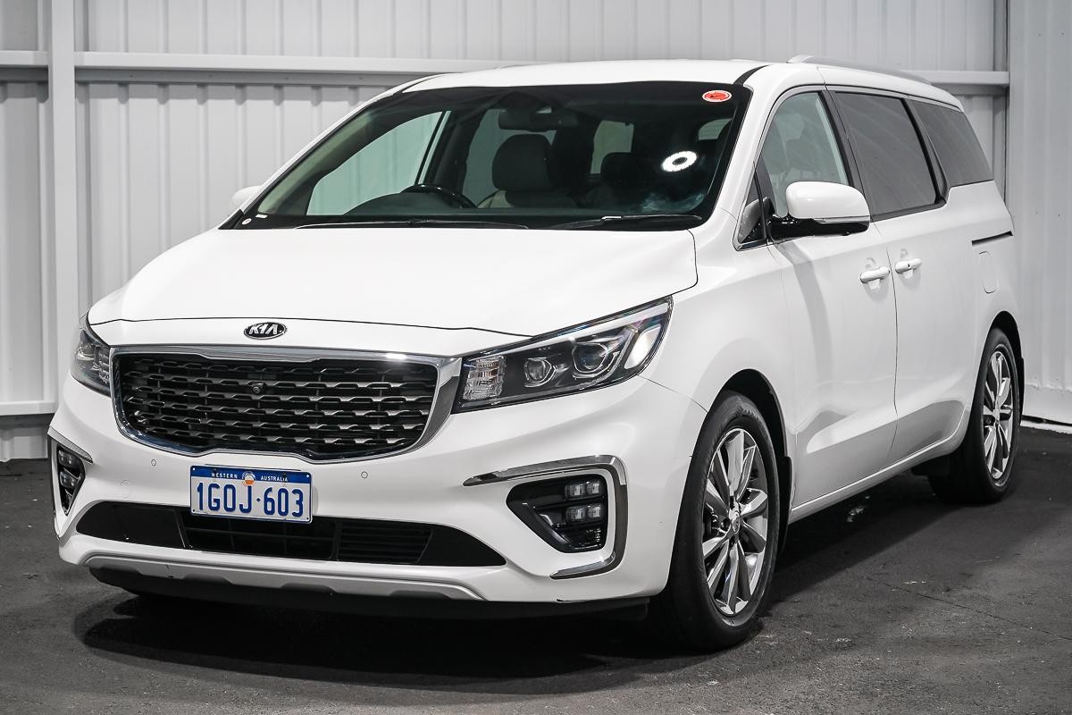Kia Carnival image 4