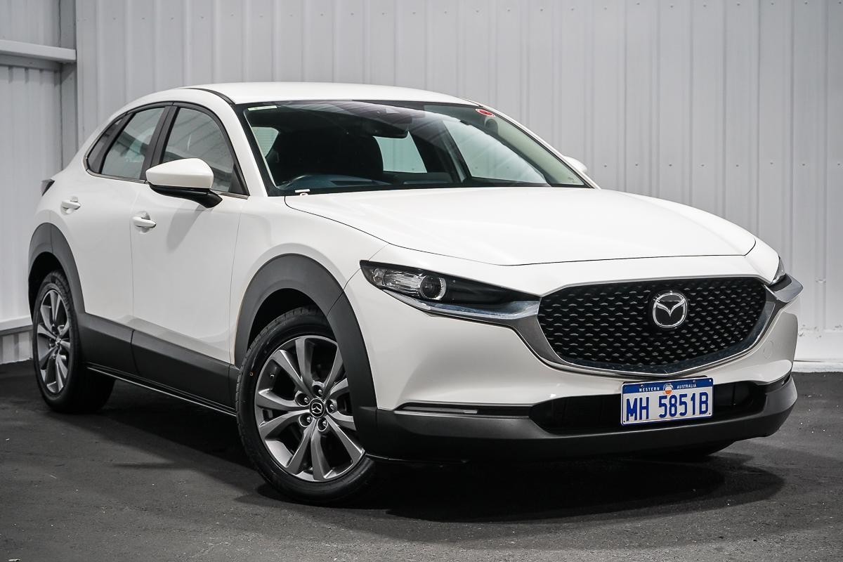 Mazda Cx-30 image 1