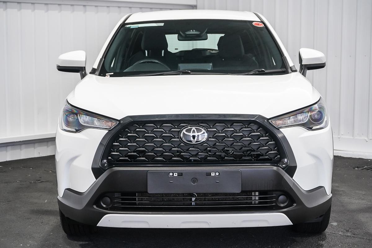 Toyota Corolla Cross image 3