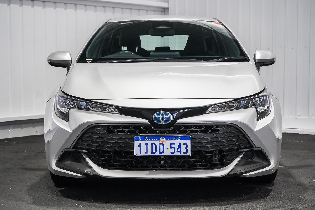 Toyota Corolla image 3