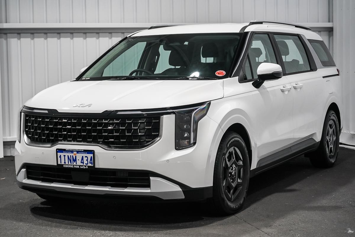 Kia Carnival image 4