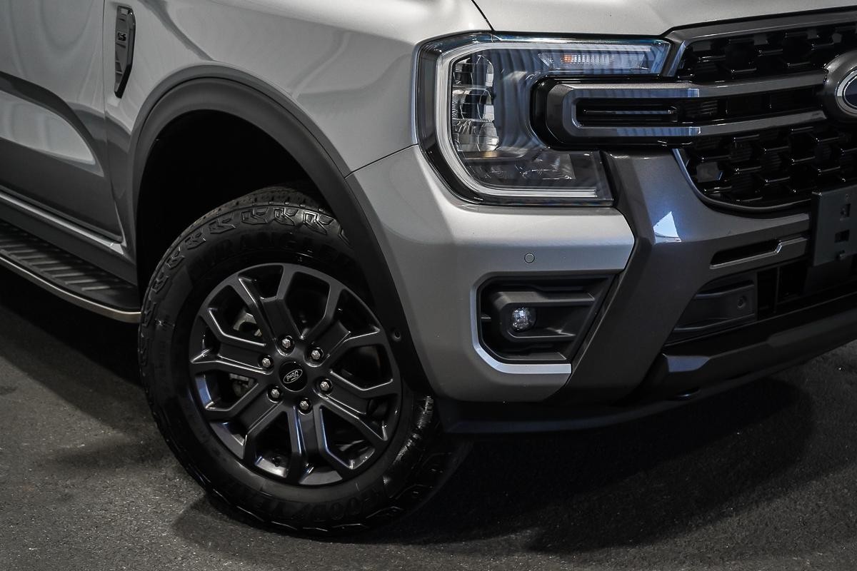 Ford Ranger image 2