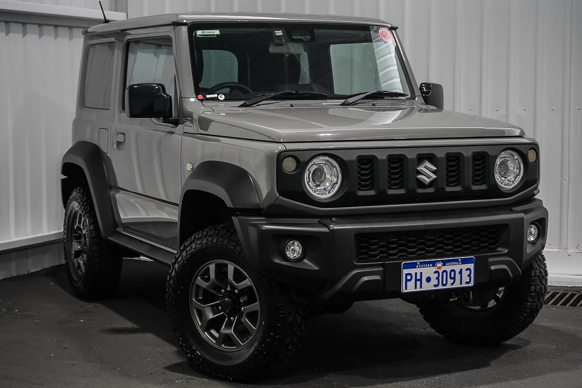 Suzuki Jimny image 1