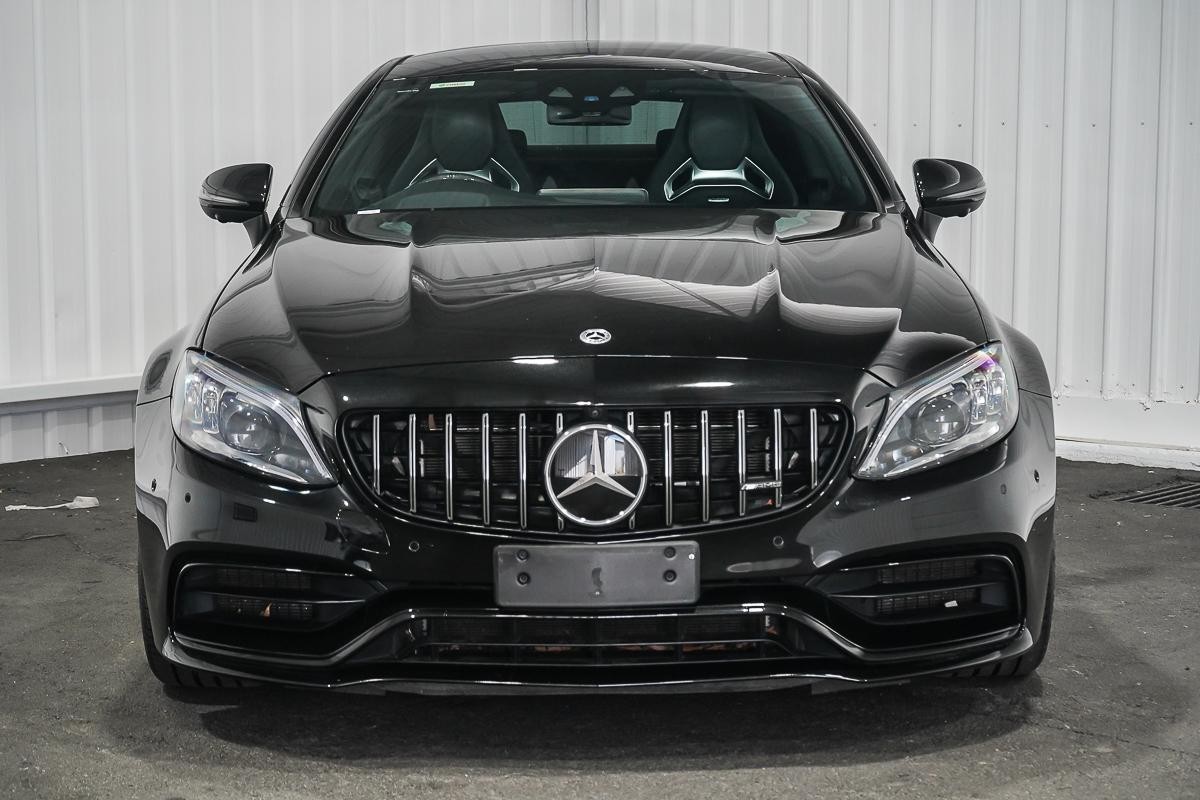 Mercedes Benz C-class image 3