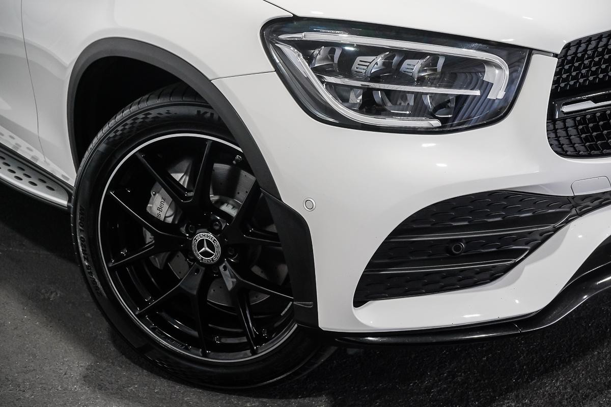 Mercedes Benz Glc-class image 2