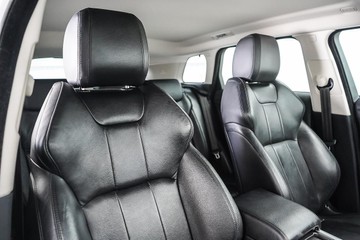 https://dvg-vehicle-assets.s3.amazonaws.com/1202783/dklg1lejyyqbpyobaarpjlg4k.jpg