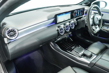 https://dvg-vehicle-assets.s3.amazonaws.com/1202789/4hth20tvdkfoy0ki07af4f0m.jpg