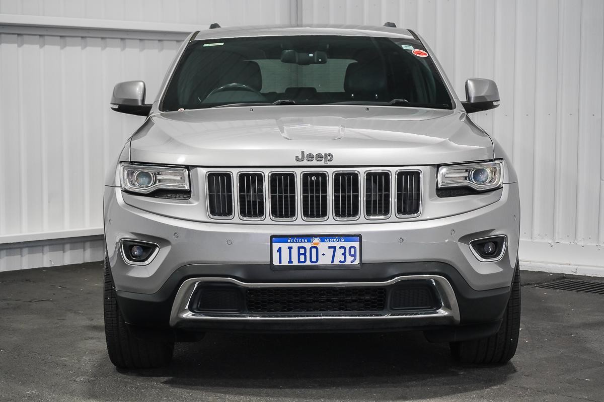 Jeep Grand Cherokee image 3