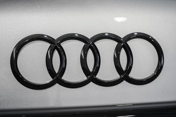 https://dvg-vehicle-assets.s3.amazonaws.com/1202810/8kspvu52hqj6mid1r1xlehms8.jpg