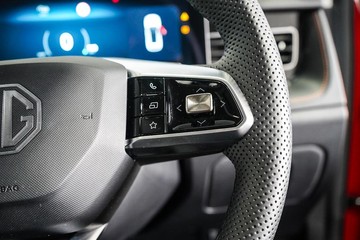 https://dvg-vehicle-assets.s3.amazonaws.com/1202820/8m2wtgzzyukjbgf8xi7q3jjwb.jpg