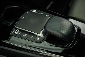 https://dvg-vehicle-assets.s3.amazonaws.com/1202856/15dqsm4yr5gf1h5zua8y6xjdw.jpg