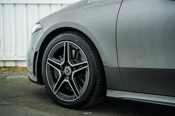 https://dvg-vehicle-assets.s3.amazonaws.com/1202856/eygyjyq5abo4rdm6phtuuexuu.jpg