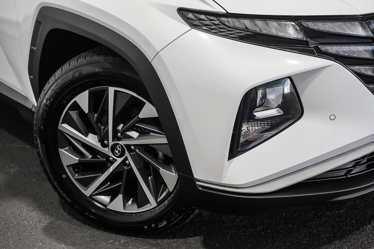 Hyundai Tucson image 2